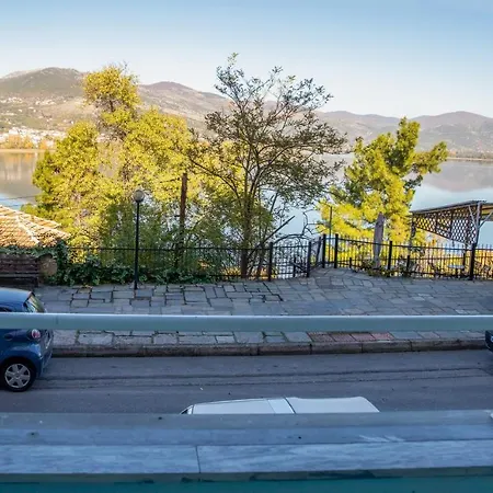 The North كاستوريا